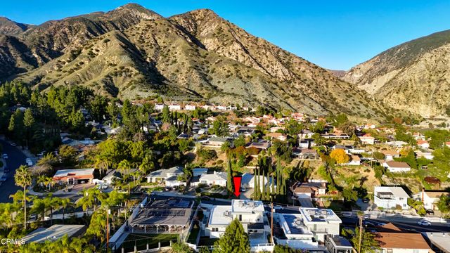 13903 Graber Avenue, Sylmar, CA 91342