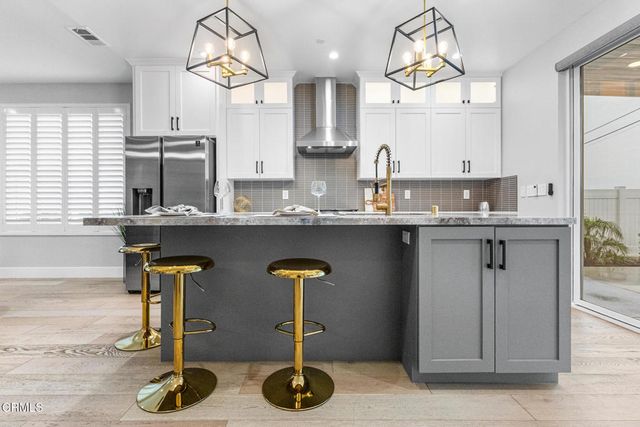 13903 Graber Avenue, Sylmar, CA 91342