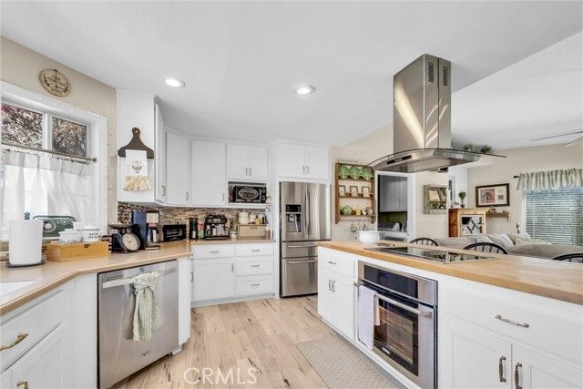 2006 Peyton, La Verne, CA 91750