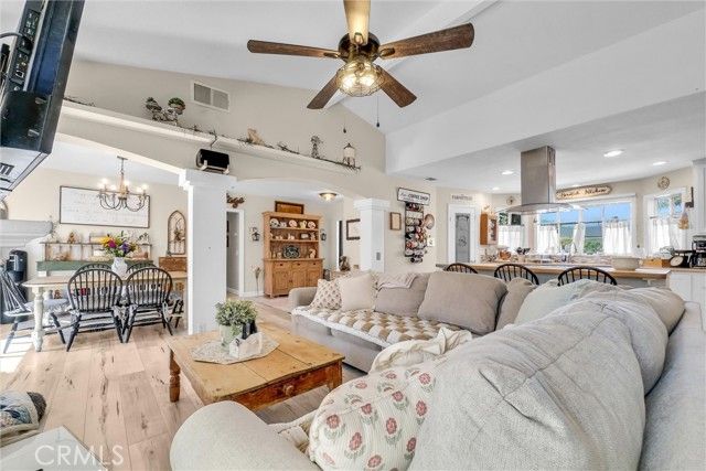 2006 Peyton, La Verne, CA 91750