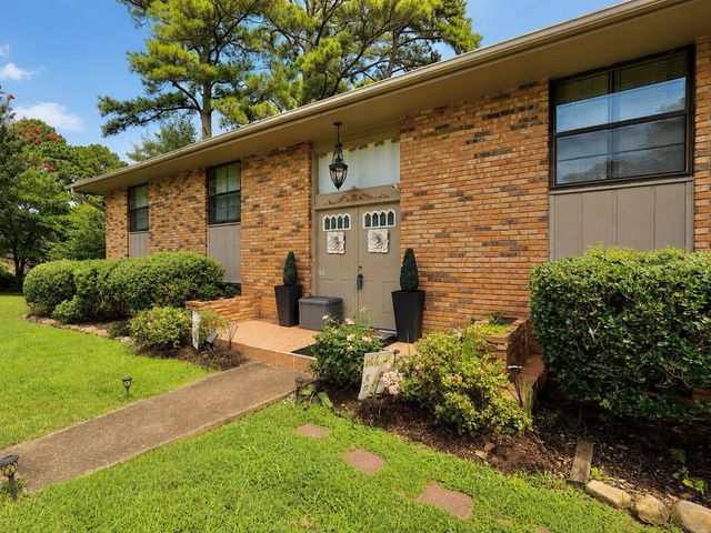 1008 Panorama Drive, Chattanooga, TN 37421