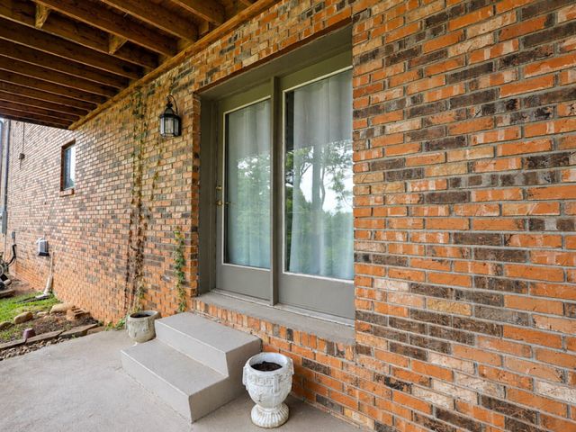 1008 Panorama Drive, Chattanooga, TN 37421