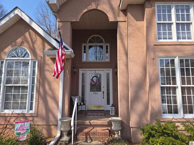 901 Aspen Way, Paducah, KY 42003