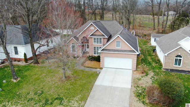 901 Aspen Way, Paducah, KY 42003