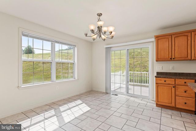 324 WEATHERSTONE DR, New Cumberland, PA 17070