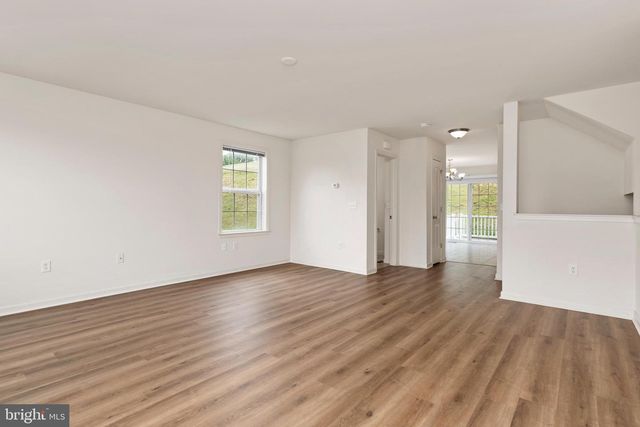 324 WEATHERSTONE DR, New Cumberland, PA 17070