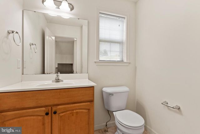 324 WEATHERSTONE DR, New Cumberland, PA 17070