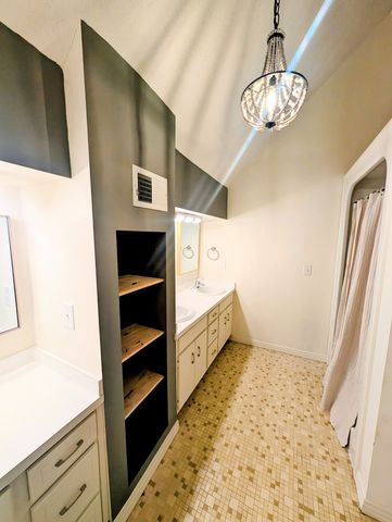 1080 Bybee Branch Rd, Mcminnville, TN 37110