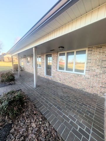 1080 Bybee Branch Rd, Mcminnville, TN 37110