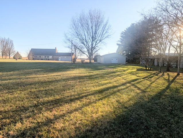 1080 Bybee Branch Rd, Mcminnville, TN 37110