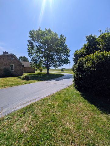 1080 Bybee Branch Rd, Mcminnville, TN 37110