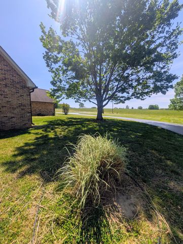 1080 Bybee Branch Rd, Mcminnville, TN 37110
