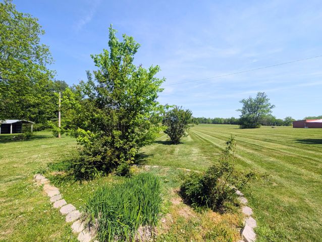 1080 Bybee Branch Rd, Mcminnville, TN 37110