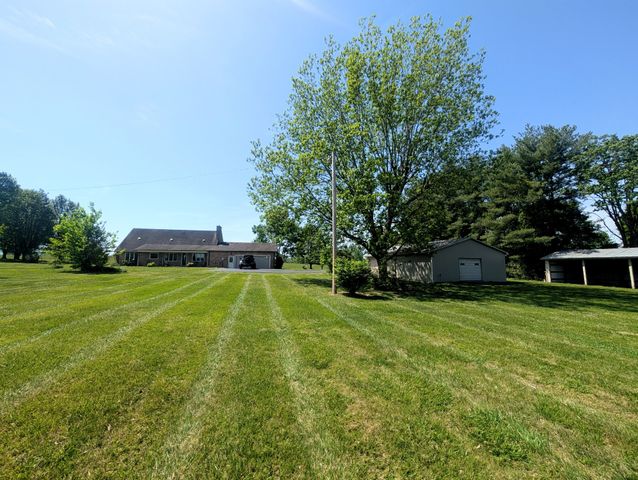 1080 Bybee Branch Rd, Mcminnville, TN 37110