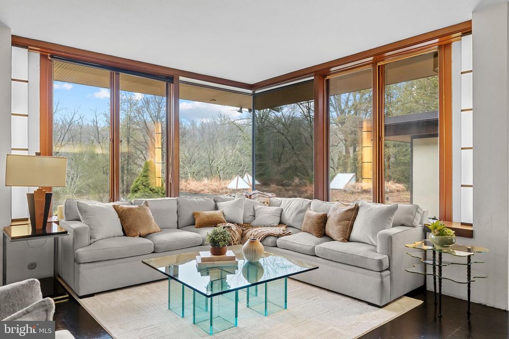 Image 12 of property listing at 51 CROSBY BROWN RD, Gladwyne, PA 19035