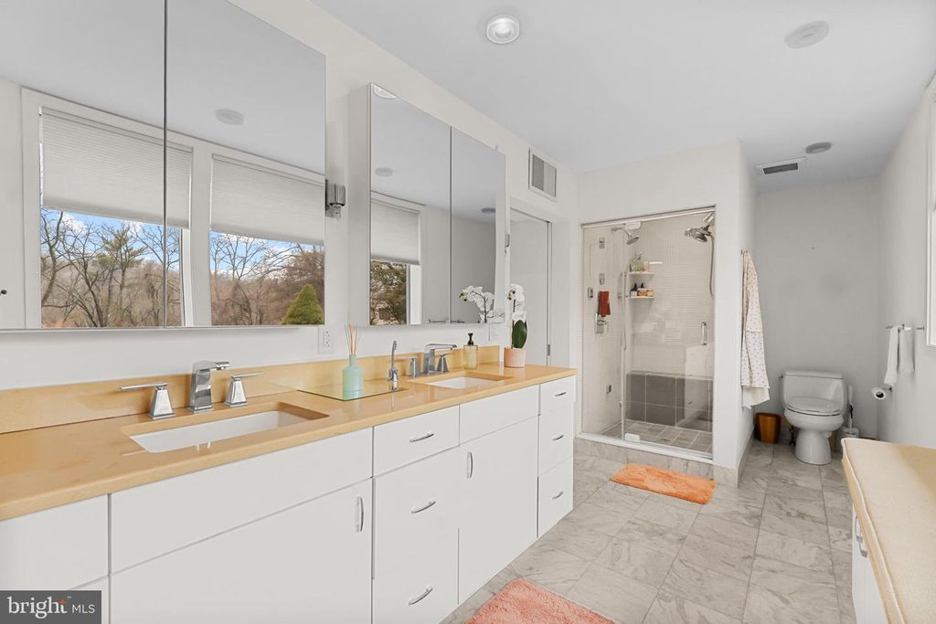 Image 26 of property listing at 51 CROSBY BROWN RD, Gladwyne, PA 19035