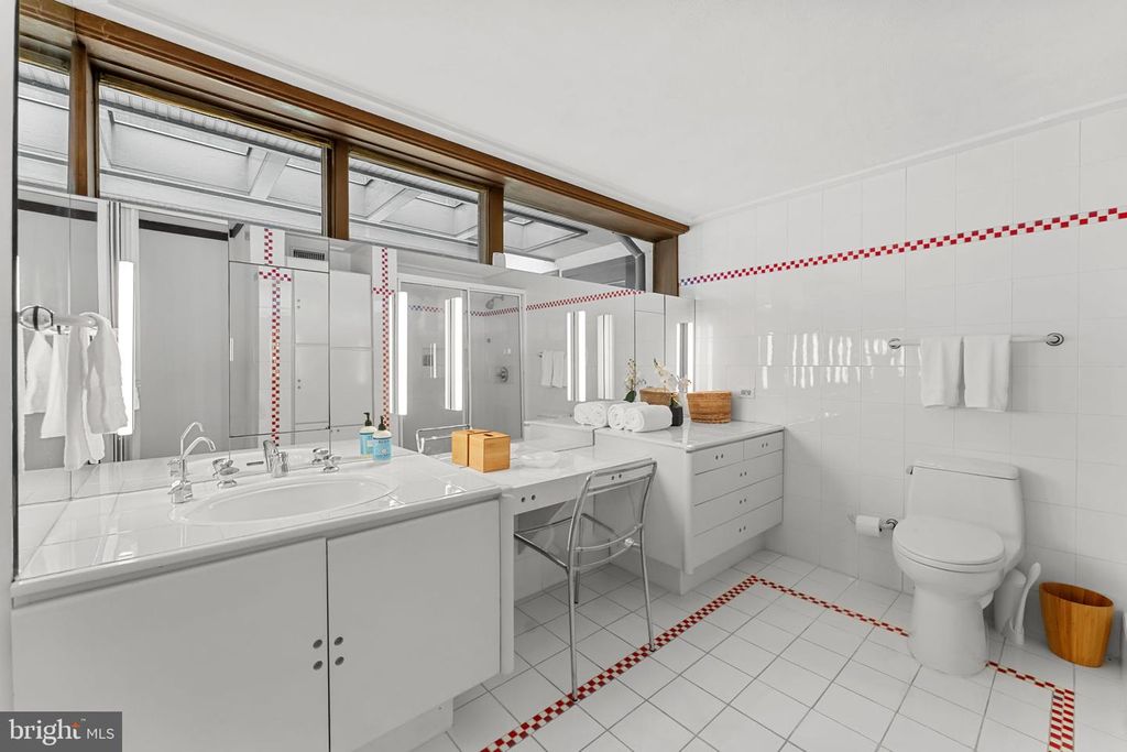 Image 30 of property listing at 51 CROSBY BROWN RD, Gladwyne, PA 19035