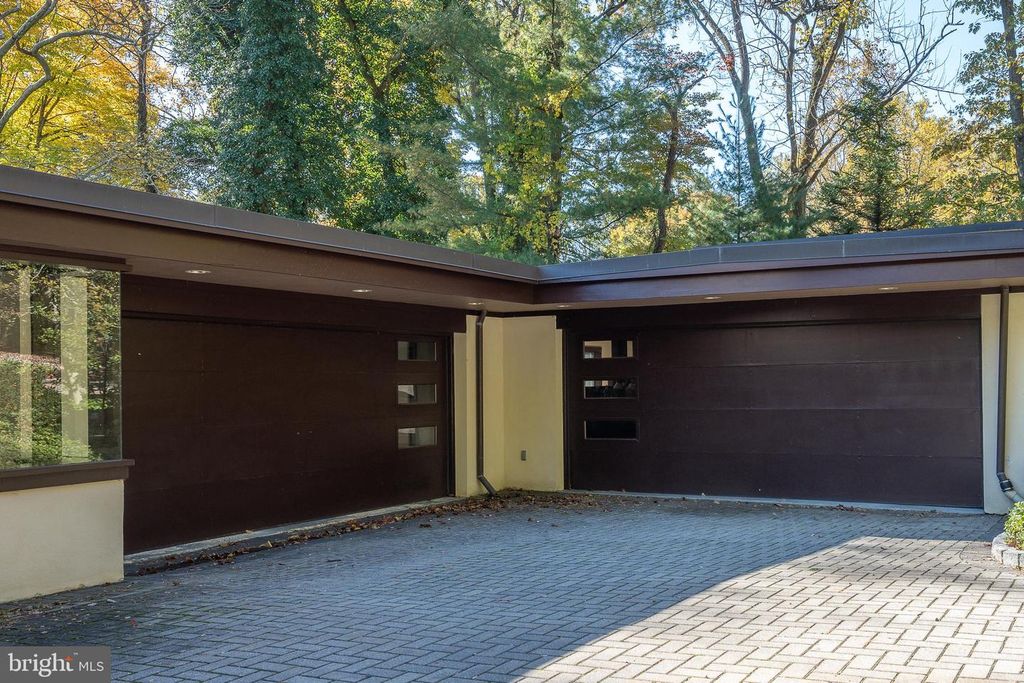 Image 5 of property listing at 51 CROSBY BROWN RD, Gladwyne, PA 19035