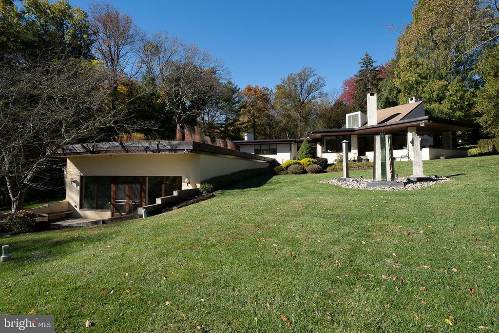 Image 50 of property listing at 51 CROSBY BROWN RD, Gladwyne, PA 19035