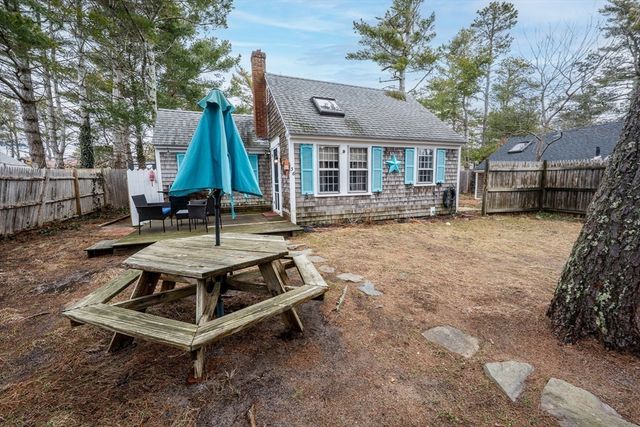 36 Lora Lane, Dennis, MA 02639
