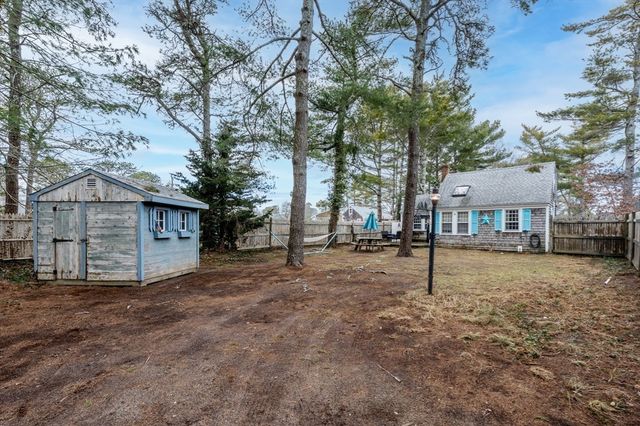 36 Lora Lane, Dennis, MA 02639
