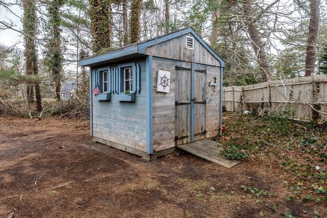 36 Lora Lane, Dennis, MA 02639