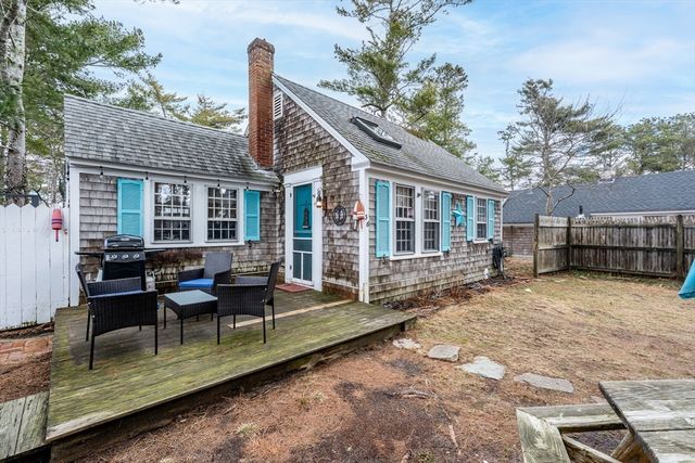 36 Lora Lane, Dennis, MA 02639