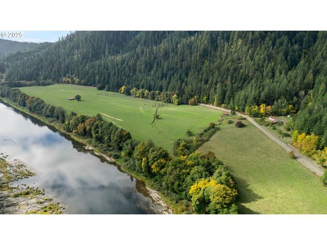 2277 COUGAR CREEK Rd, Oakland, OR 97462