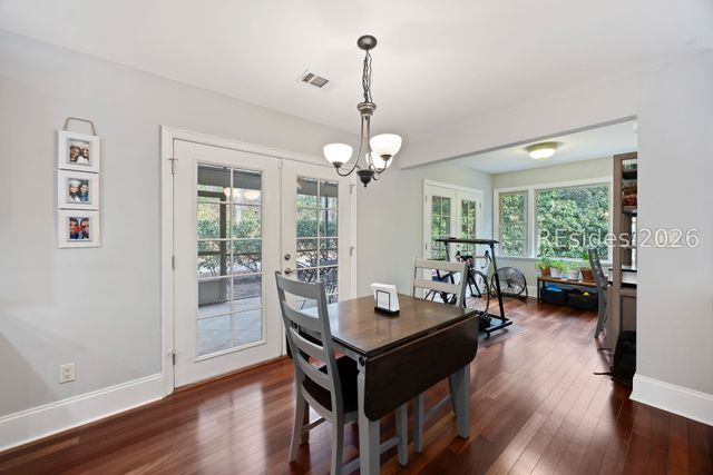 8 Sundew Ct, Hilton Head Island, SC 29926