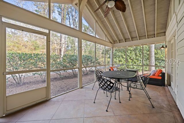 8 Sundew Ct, Hilton Head Island, SC 29926