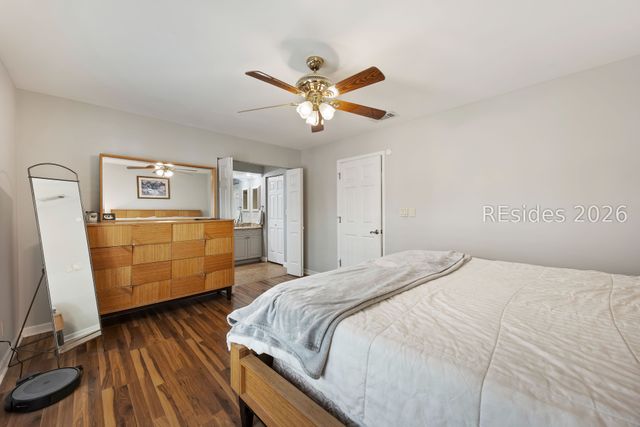 8 Sundew Ct, Hilton Head Island, SC 29926