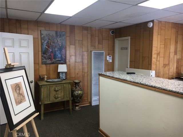 2200 W Burbank Boulevard, Burbank, CA 91506