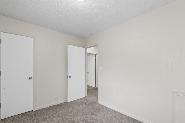 1826 N Piatt Ave, Wichita, KS 67214