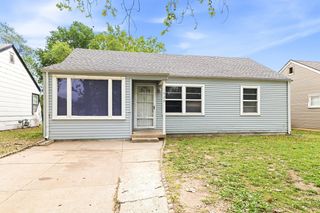 1826 N Piatt Ave, Wichita, KS 67214