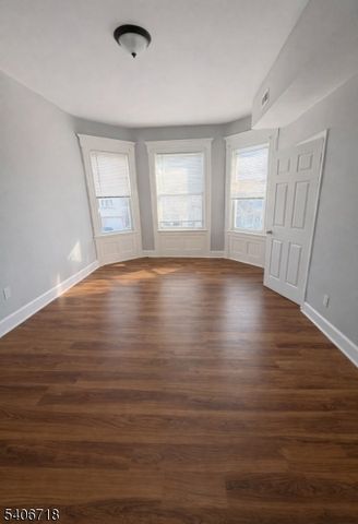 103 S 10Th St, Newark City, NJ 07107