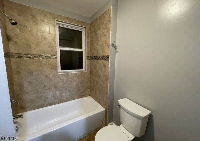 103 S 10Th St, Newark City, NJ 07107