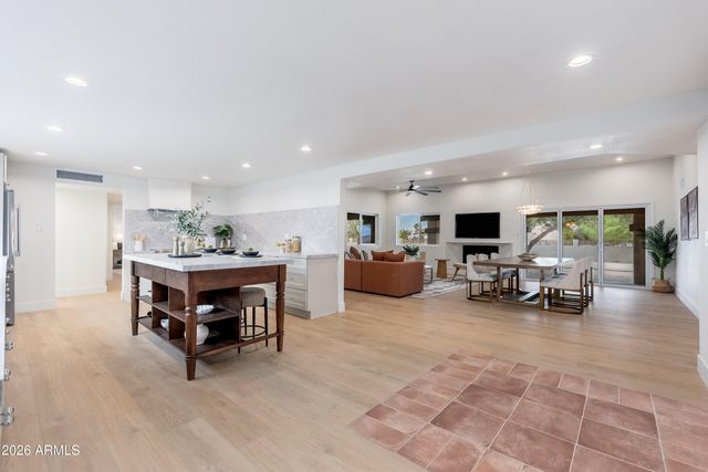 18017 N EVERSON Drive, Glendale, AZ 85308