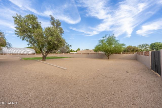 18017 N EVERSON Drive, Glendale, AZ 85308