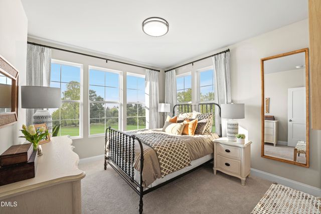 144 N White Street 200, Wake Forest, NC 27587