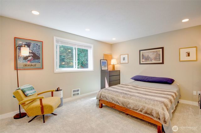 4528 N Alamo Way, Oak Harbor, WA 98277