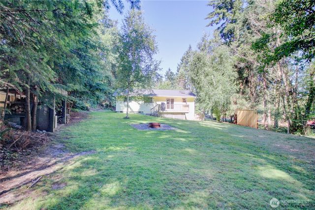 4528 N Alamo Way, Oak Harbor, WA 98277