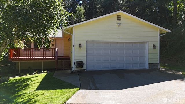 4528 N Alamo Way, Oak Harbor, WA 98277