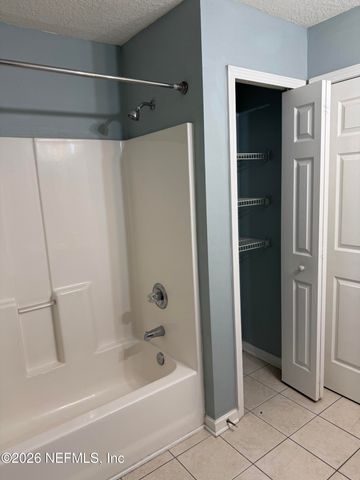 7920 MERRILL Road 1213, Jacksonville, FL 32277