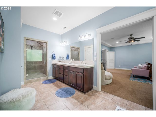 1402 Nw 151ST St, Vancouver, WA 98685