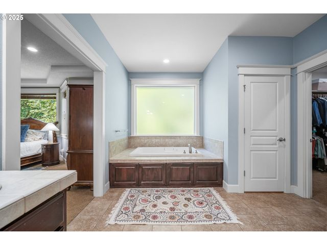 1402 Nw 151ST St, Vancouver, WA 98685