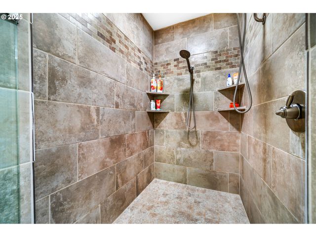 1402 Nw 151ST St, Vancouver, WA 98685