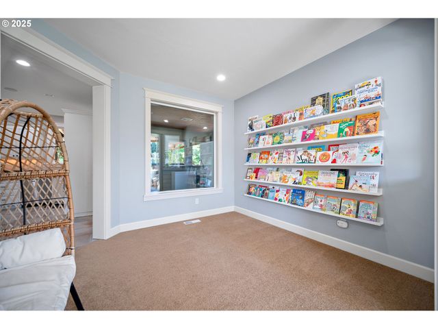 1402 Nw 151ST St, Vancouver, WA 98685