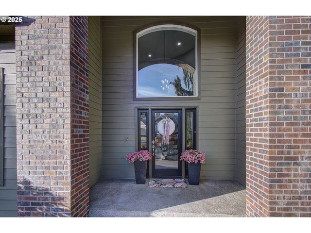 1402 Nw 151ST St, Vancouver, WA 98685