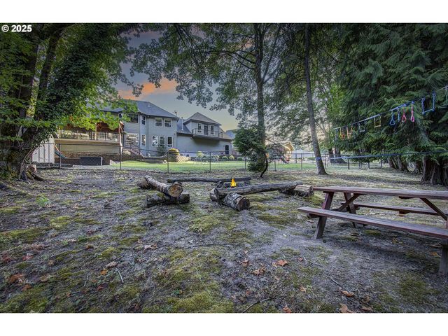 1402 Nw 151ST St, Vancouver, WA 98685