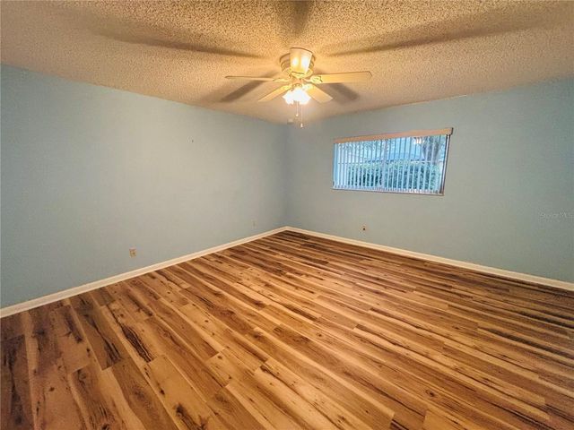 8431 SW 90TH LANE E, Ocala, FL 34481